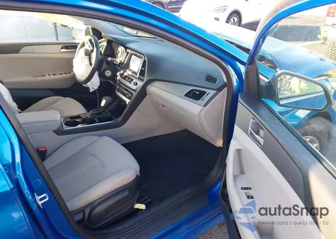 2018 Hyundai Sonata Se z USA, uszkodzony, nr VIN 5NPE24AF9JH709198